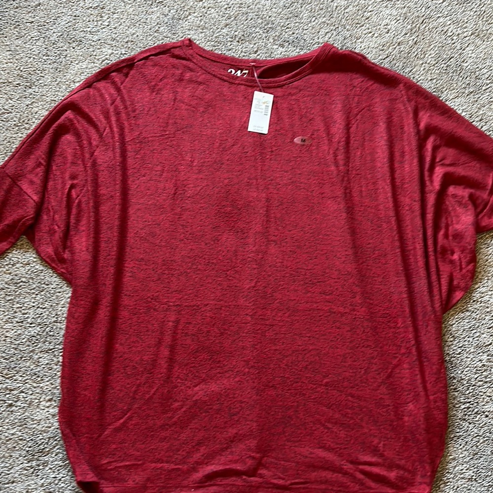 New! Maurice’s 24/7 Soft Sweater. Size M. In excellent clean condition.